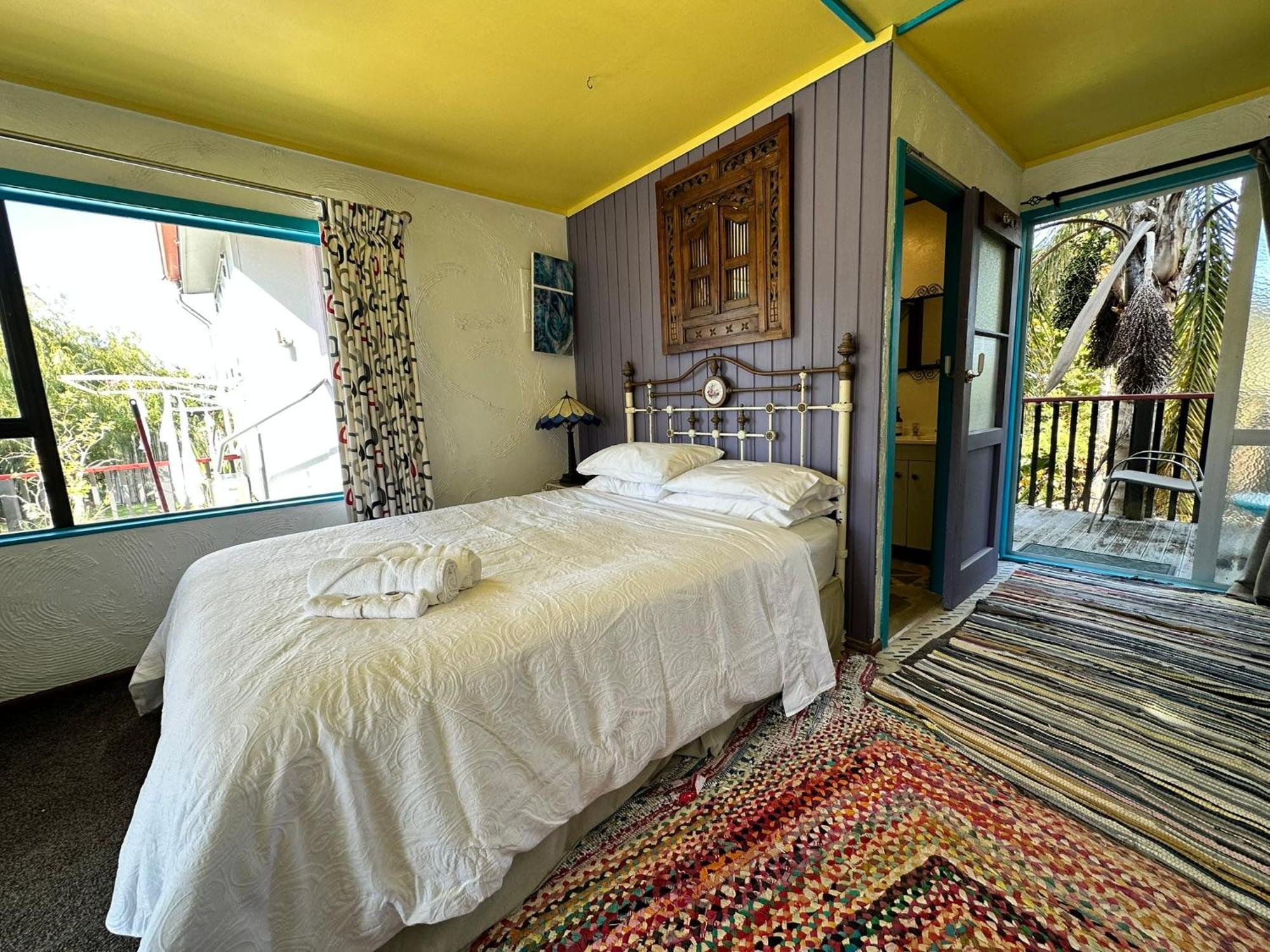 Cooks Beach Holiday Home ภายนอก รูปภาพ